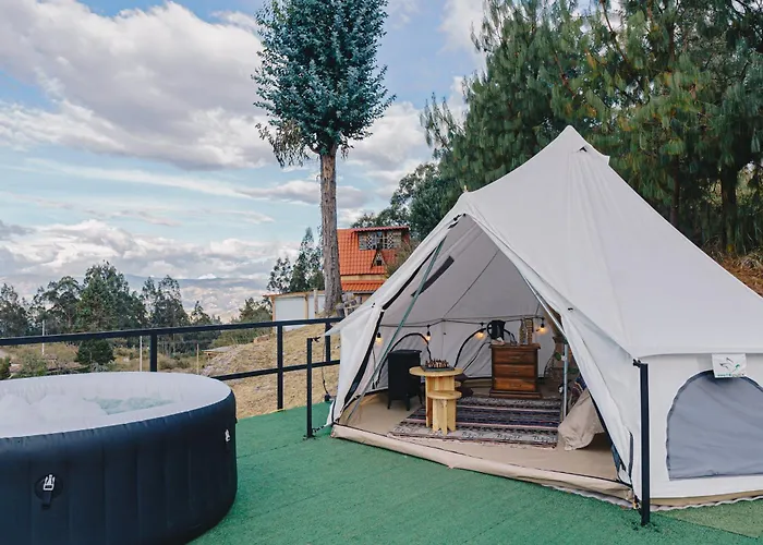 Killary Lodge & Glamping