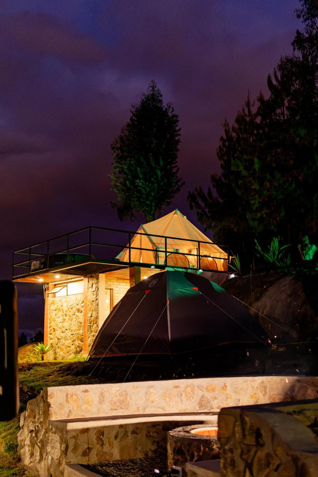 Killary & Glamping Hotel