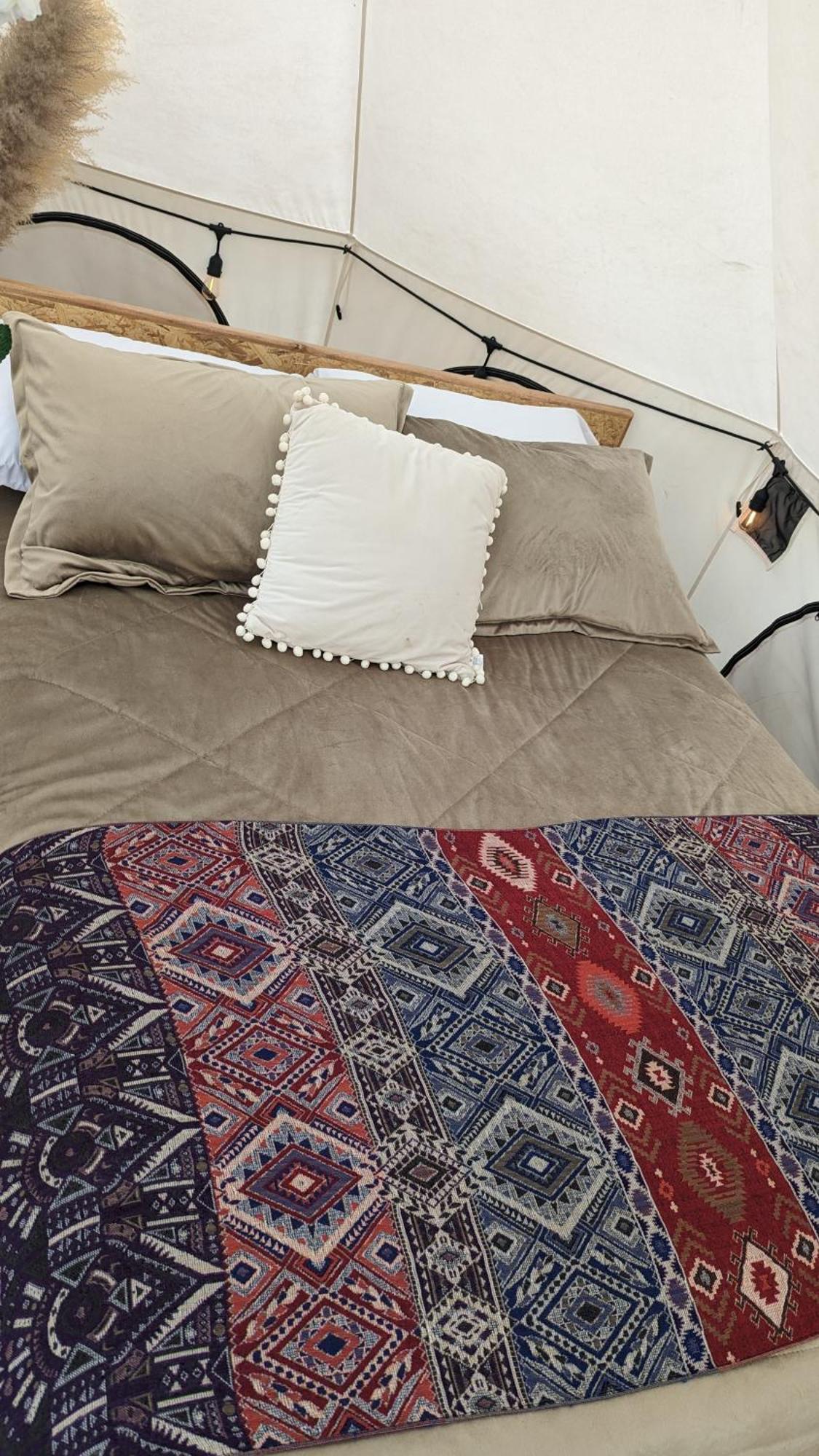 Killary & Glamping Hotel Cachanlo de Sidcay